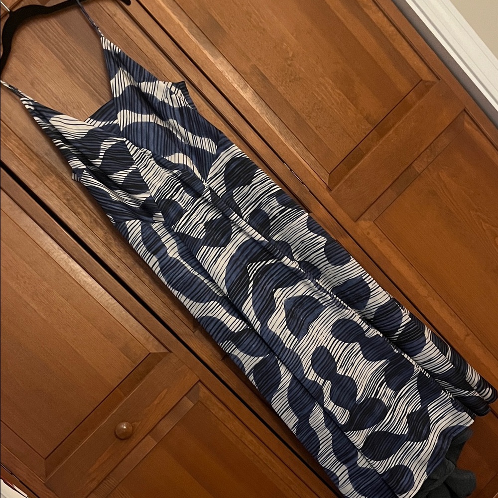 Banana Republic Navy and White Patterned silky slip dress-sz S-NWOT